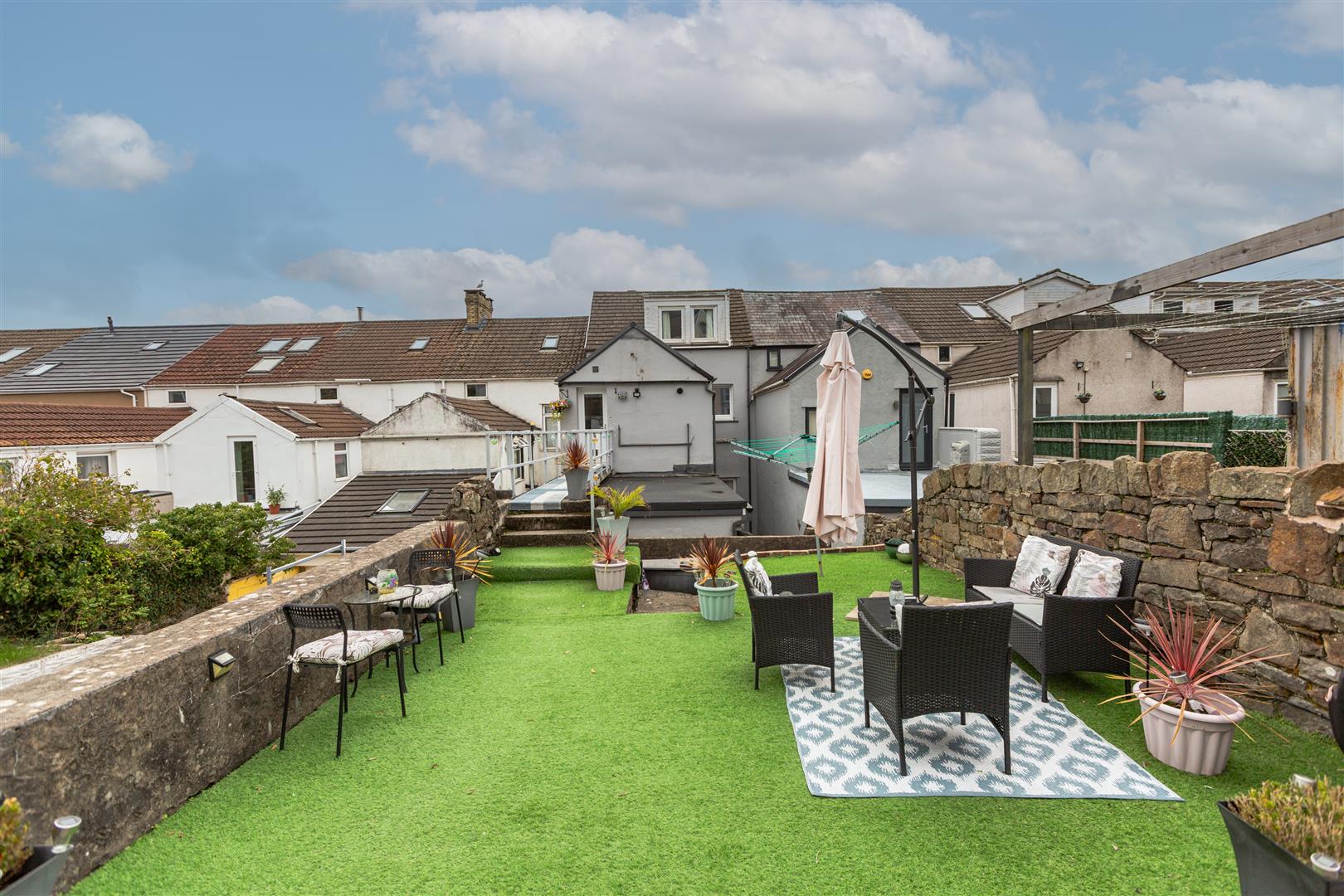 Montpelier Terrace, Mount Pleasant, Swansea, SA1 6JW